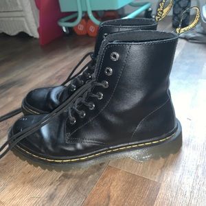 Dr. Marten Boots
